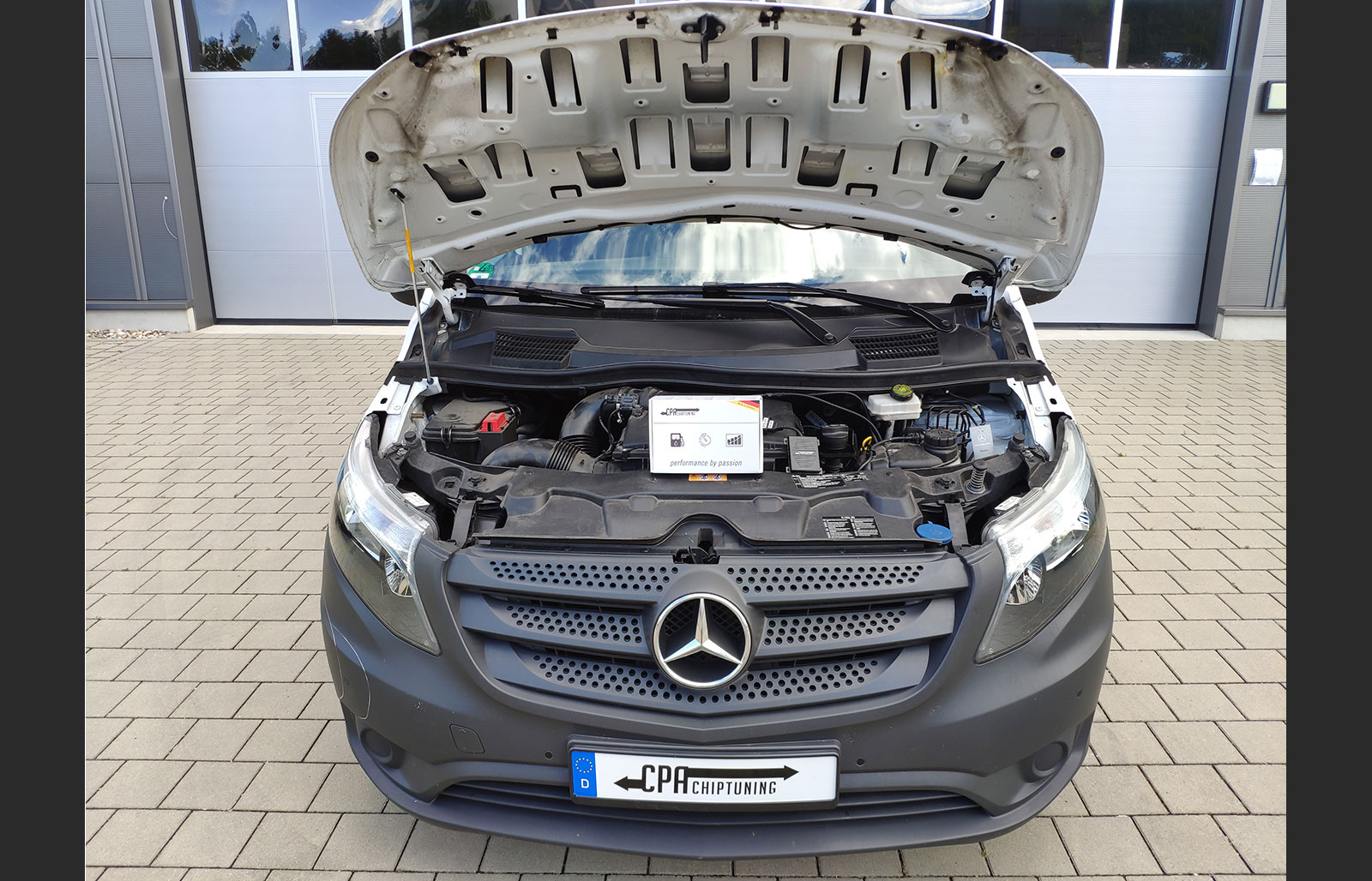 Stuttgart pri skúške na CPA Performance