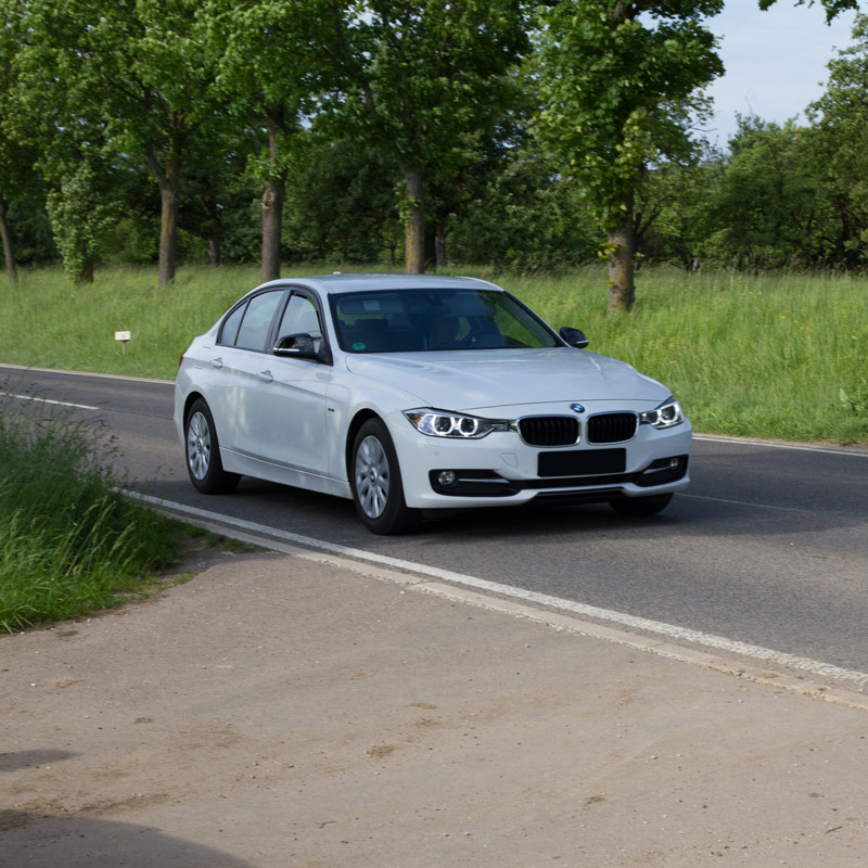 Správa o teste BMW 318d (F30)