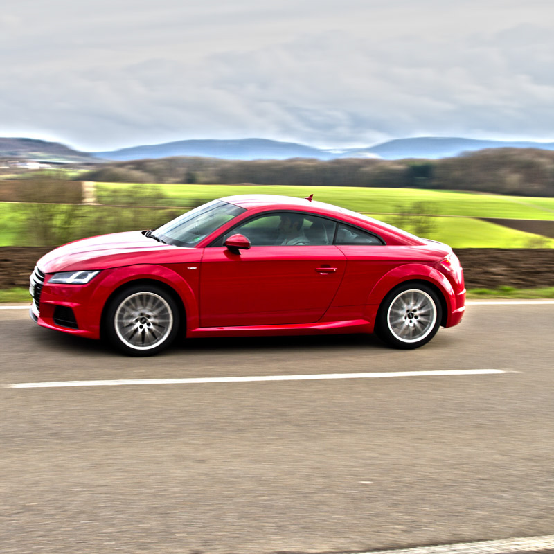 Audi TT (8S) 2.0 TFSI čítajte viac