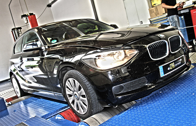 BMW 120d na vozidle Dyno s motorom PowerBox

