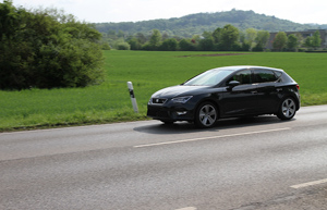 Seat Leon 1.4 TSI na jazdnom pruhu

